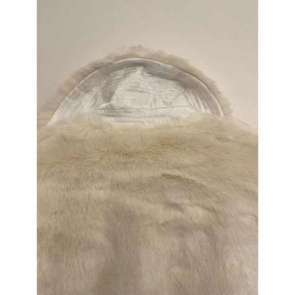 LITA Ciara Faux Fur Bomber Coat Size Medium New With Tags $498 - Picture 6 of 10